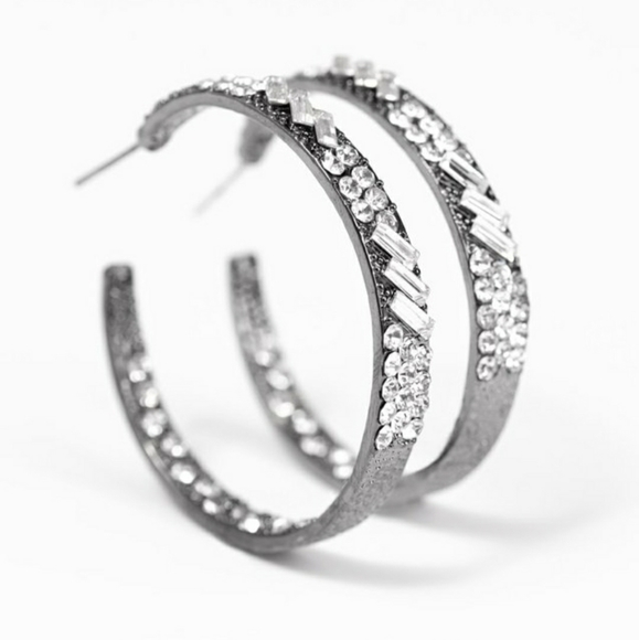 $5 Jewelry - Picture 3 of 4